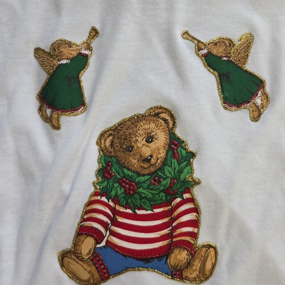 Christmas Young Essentials Vintage White Turtle Neck with Bear and Angels - Picture 2 of 3